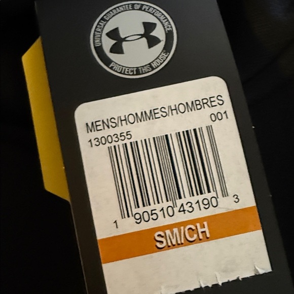 Under Armour Starwars Midnight Black Pullover Hoodie Water resistant Size S - Picture 11 of 12